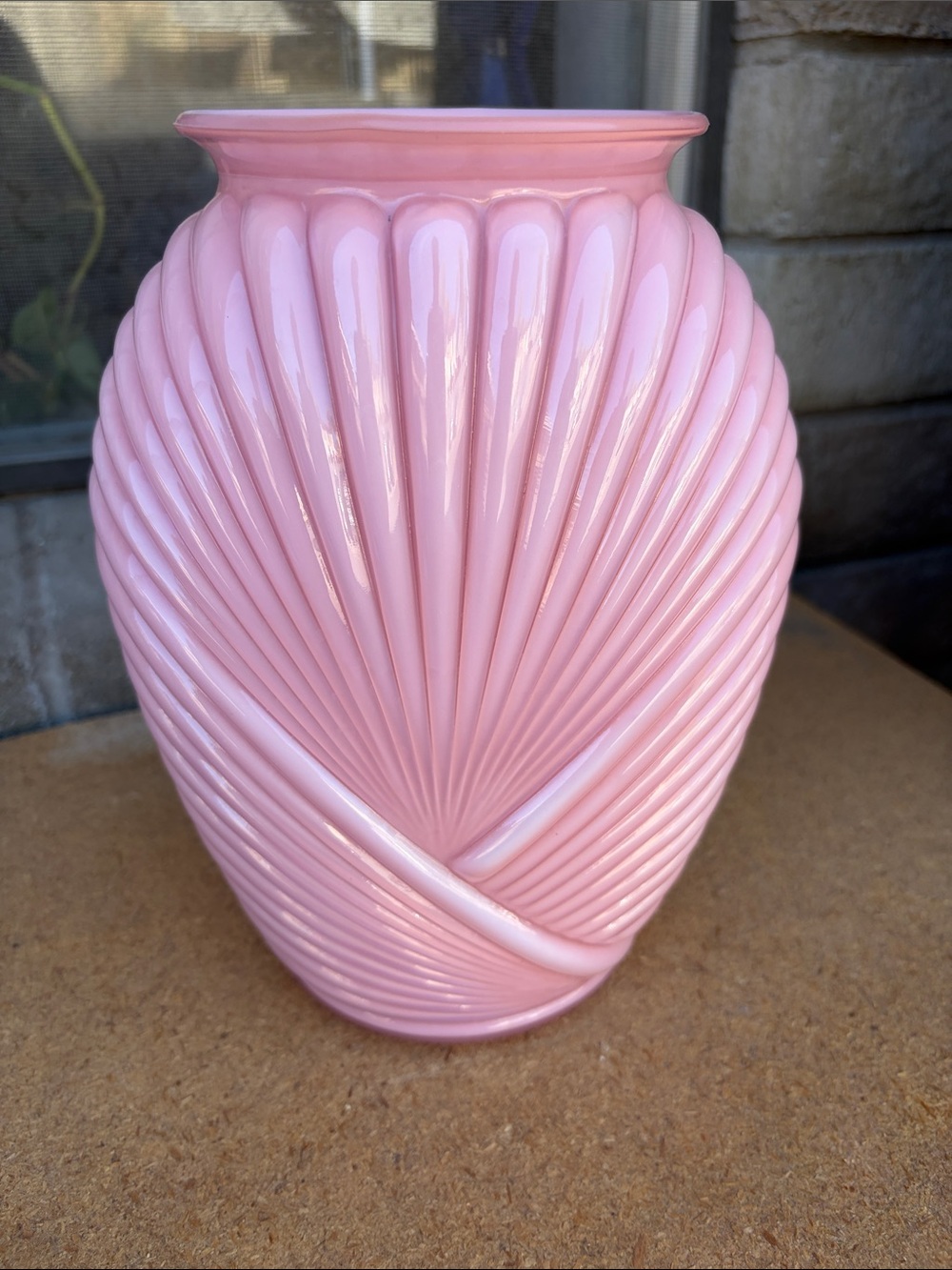 Soft Pink Ceramic Decorative Vase with Ribbed Fan Design